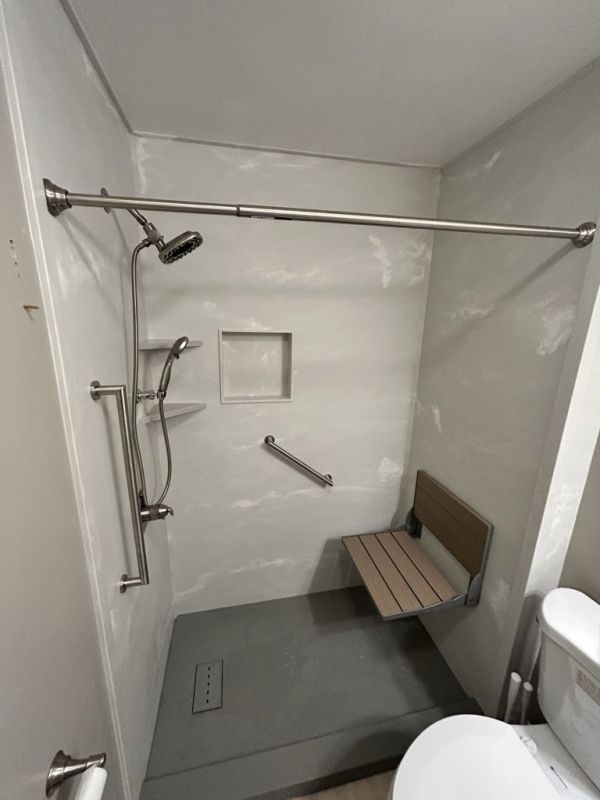 Top Tub To Shower Conversion Companies in Hinckley, OH